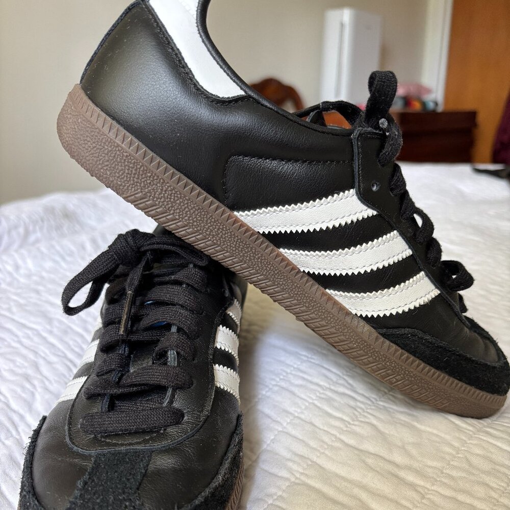 ADIDAS | Samba Womens OG Shoes  - Size Womens 7 - Picture 2 of 8